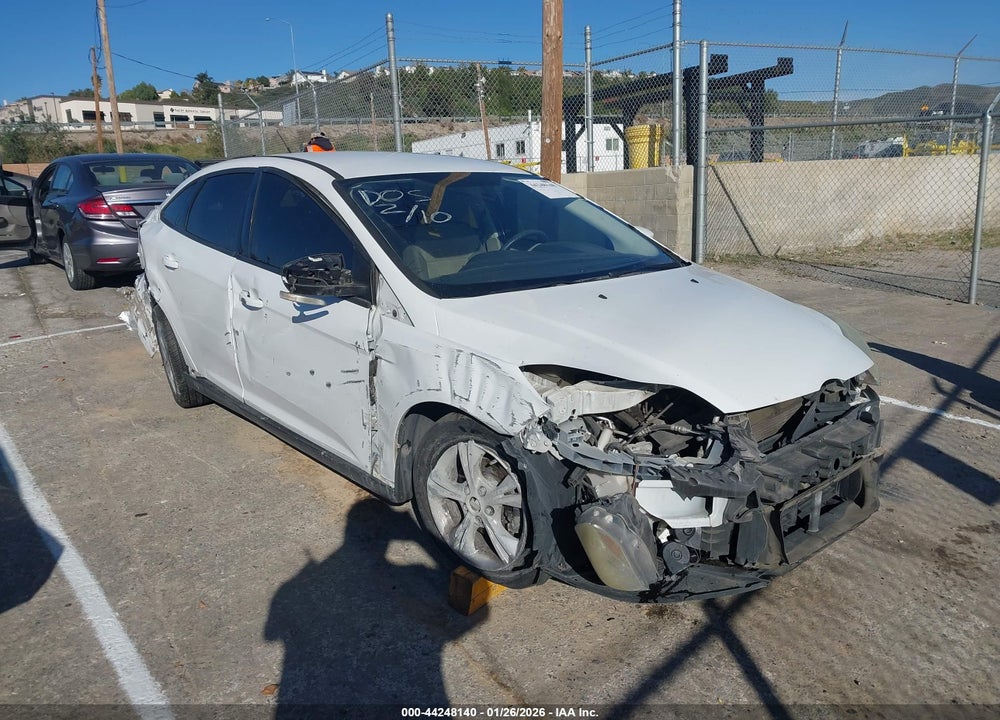 2014 FORD FOCUS SE VIN: 1FADP3F28EL276851