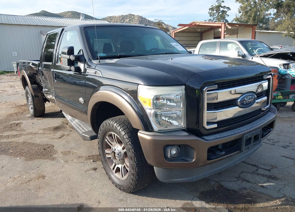 2015 FORD F-350 LARIAT VIN: 1FT8W3BT5FEC92329