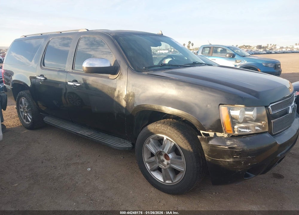 2008 CHEVROLET SUBURBAN 1500 LTZ VIN: 1GNFC16088R198551