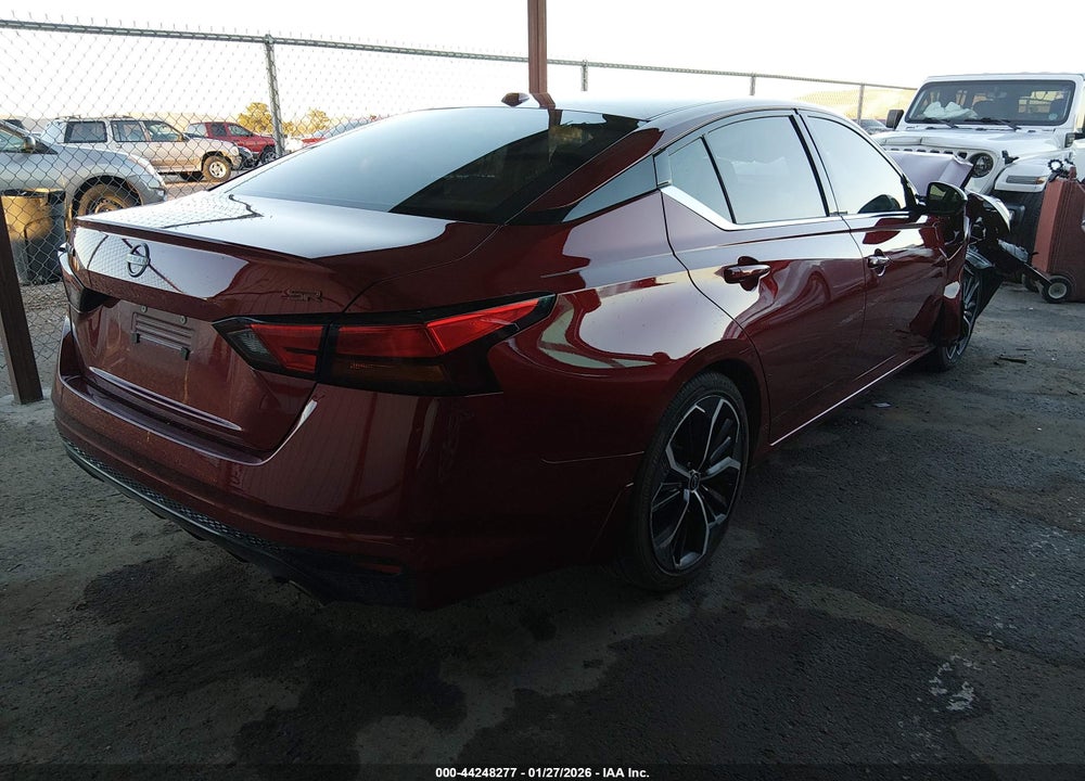 2024 NISSAN ALTIMA SR FWD VIN: 1N4BL4CV7RN312370