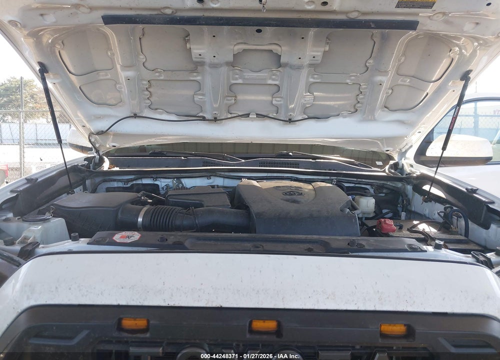 2022 TOYOTA TACOMA SR5 V6 VIN: 3TMAZ5CN0NM180129