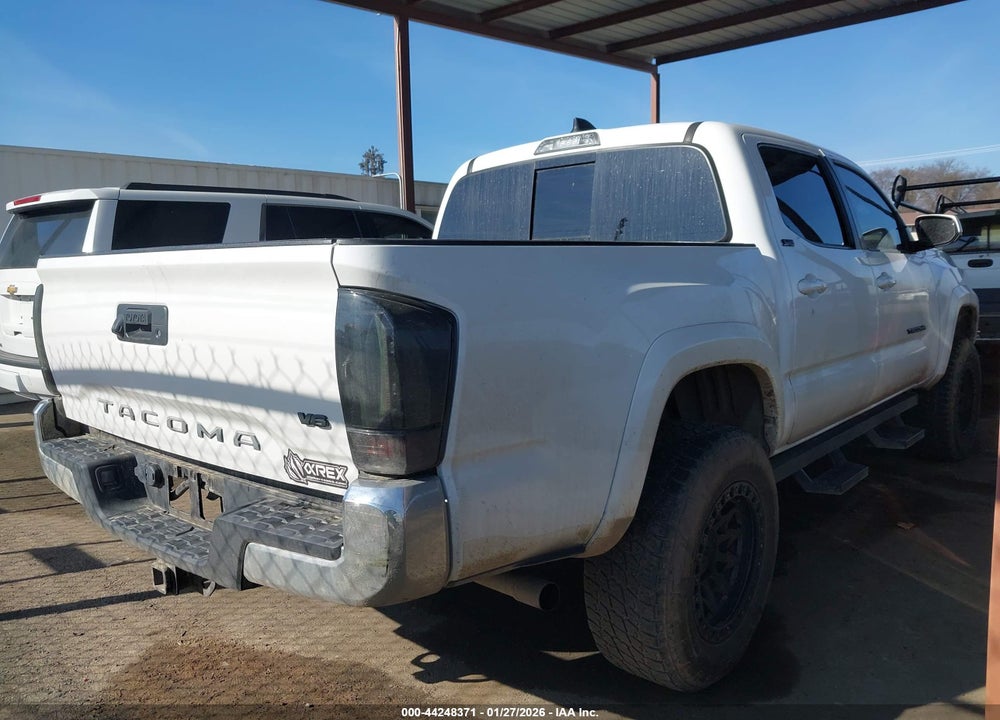 2022 TOYOTA TACOMA SR5 V6 VIN: 3TMAZ5CN0NM180129