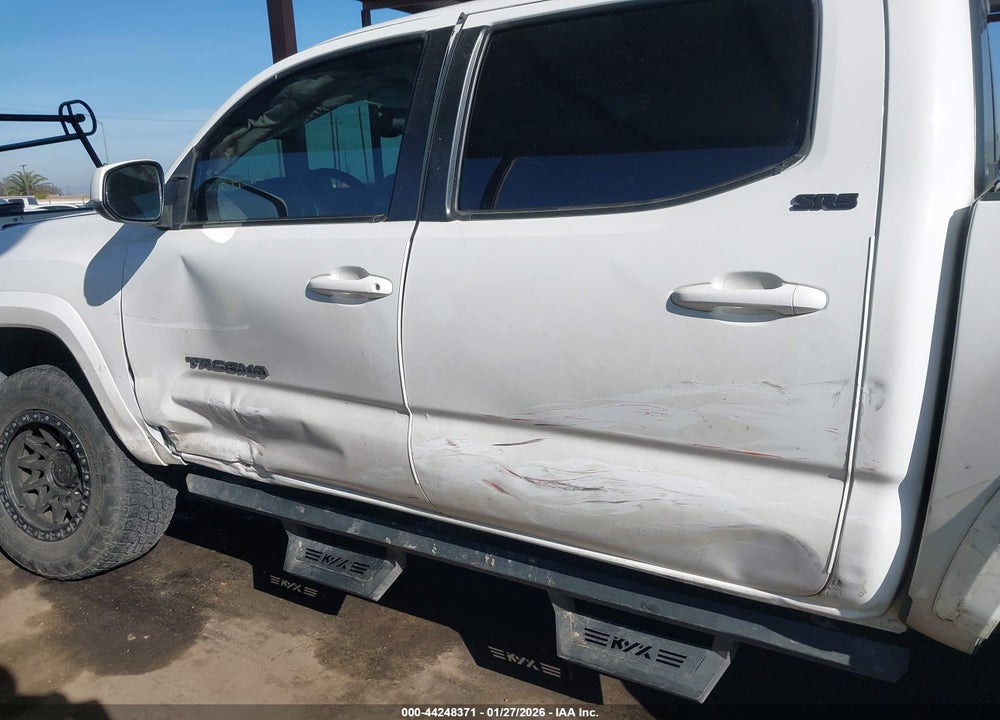 2022 TOYOTA TACOMA SR5 V6 VIN: 3TMAZ5CN0NM180129