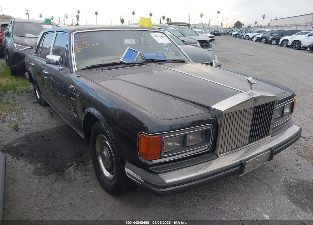 1984 ROLLS-ROYCE SILVER SPIRIT VIN: SCAZS42A8ECX09917