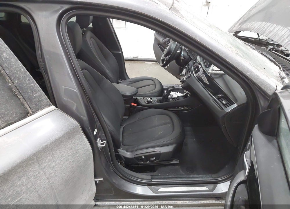 2016 BMW X1 XDRIVE28I VIN: WBXHT3Z36G4A49933