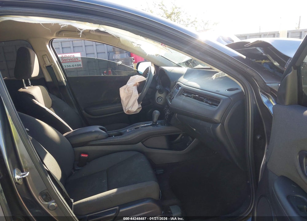 2019 HONDA HR-V LX VIN: 3CZRU5H3XKG712015