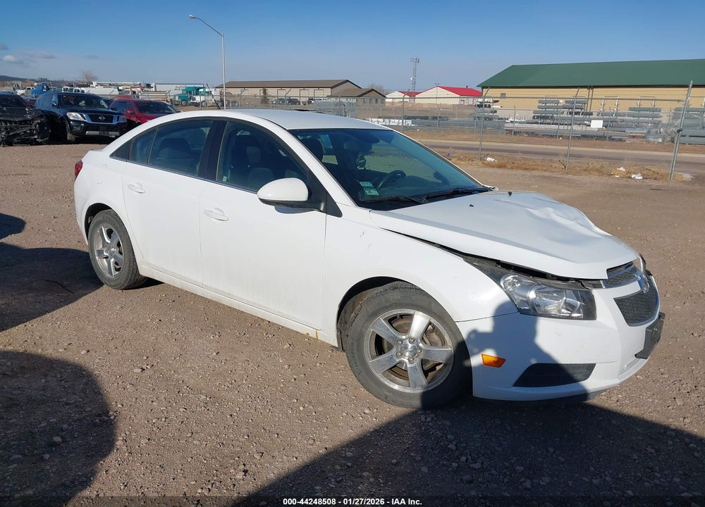 2014 CHEVROLET CRUZE 1LT AUTO VIN: 1G1PC5SB5E7105089