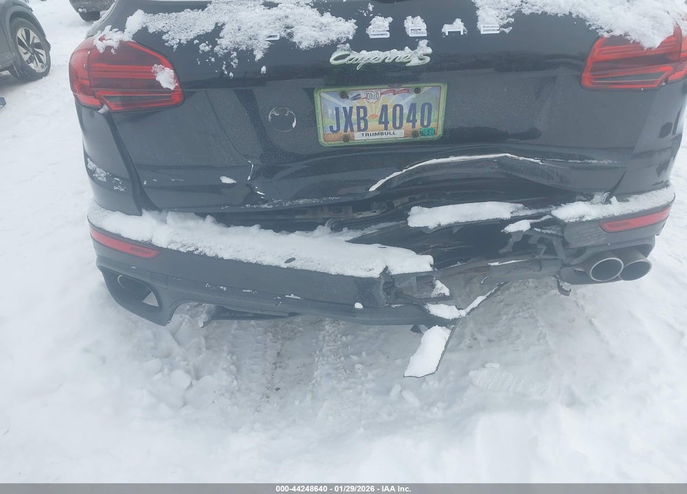 2016 PORSCHE CAYENNE E-HYBRID S VIN: WP1AE2A22GLA63769