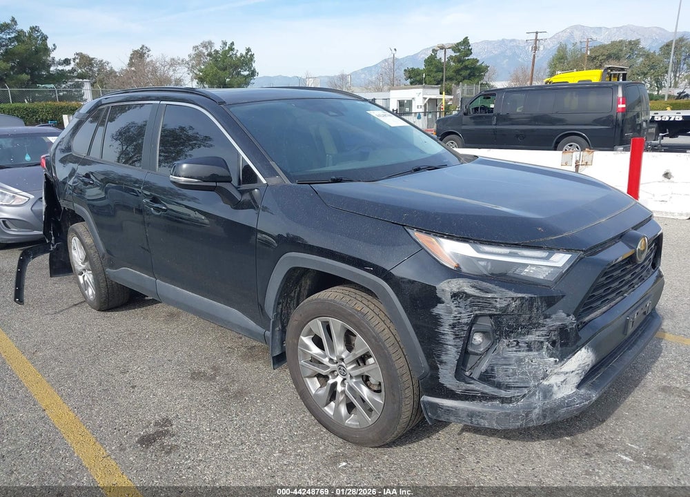 2023 TOYOTA RAV4 XLE PREMIUM VIN: 2T3C1RFV3PW295716