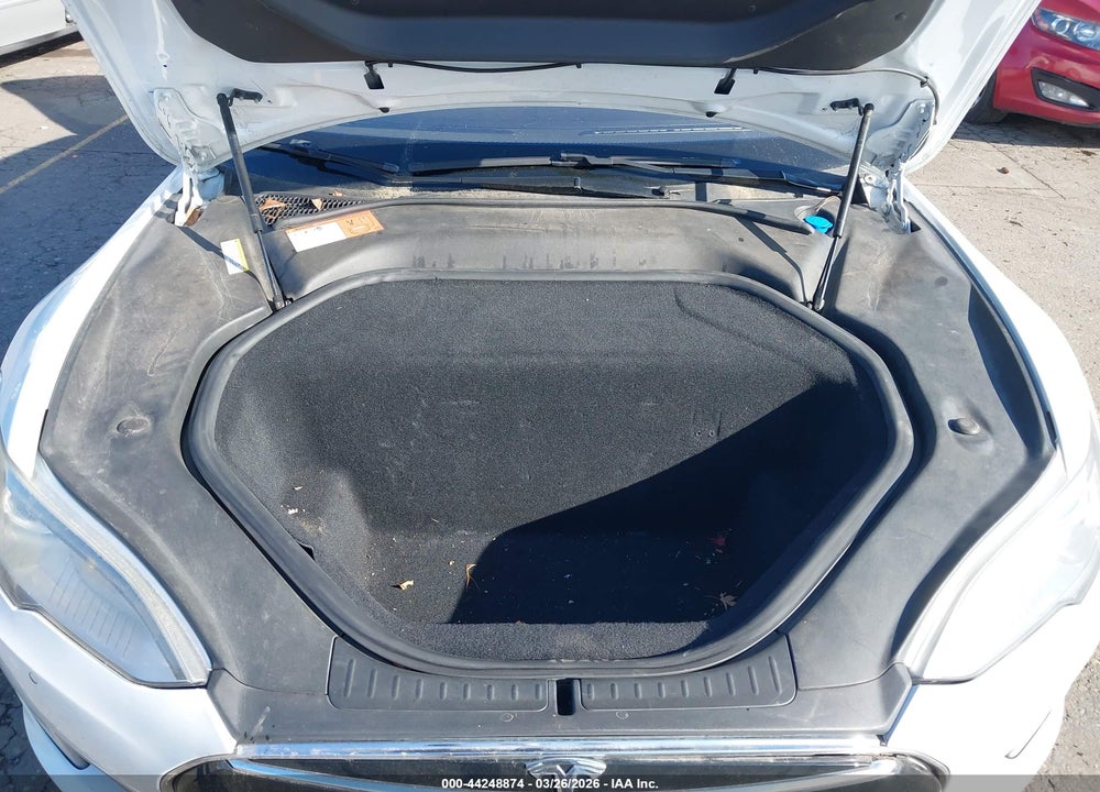 2015 TESLA MODEL S 85D/P85D/90D/P90D VIN: 5YJSA1H46FF093992