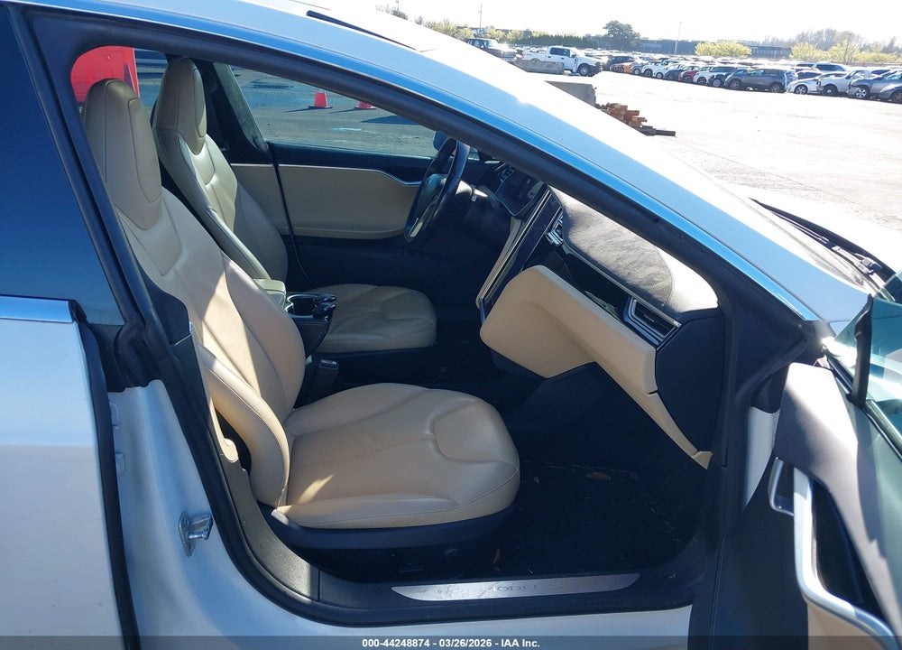 2015 TESLA MODEL S 85D/P85D/90D/P90D VIN: 5YJSA1H46FF093992
