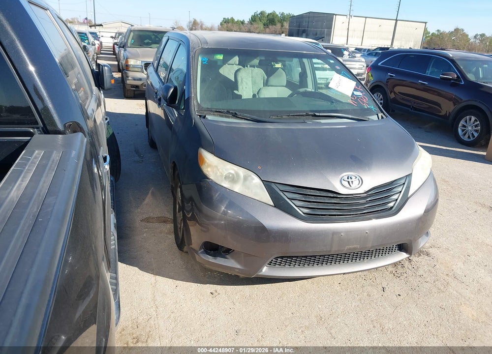 2013 TOYOTA SIENNA L V6 7 PASSENGER VIN: 5TDZK3DC1DS296852