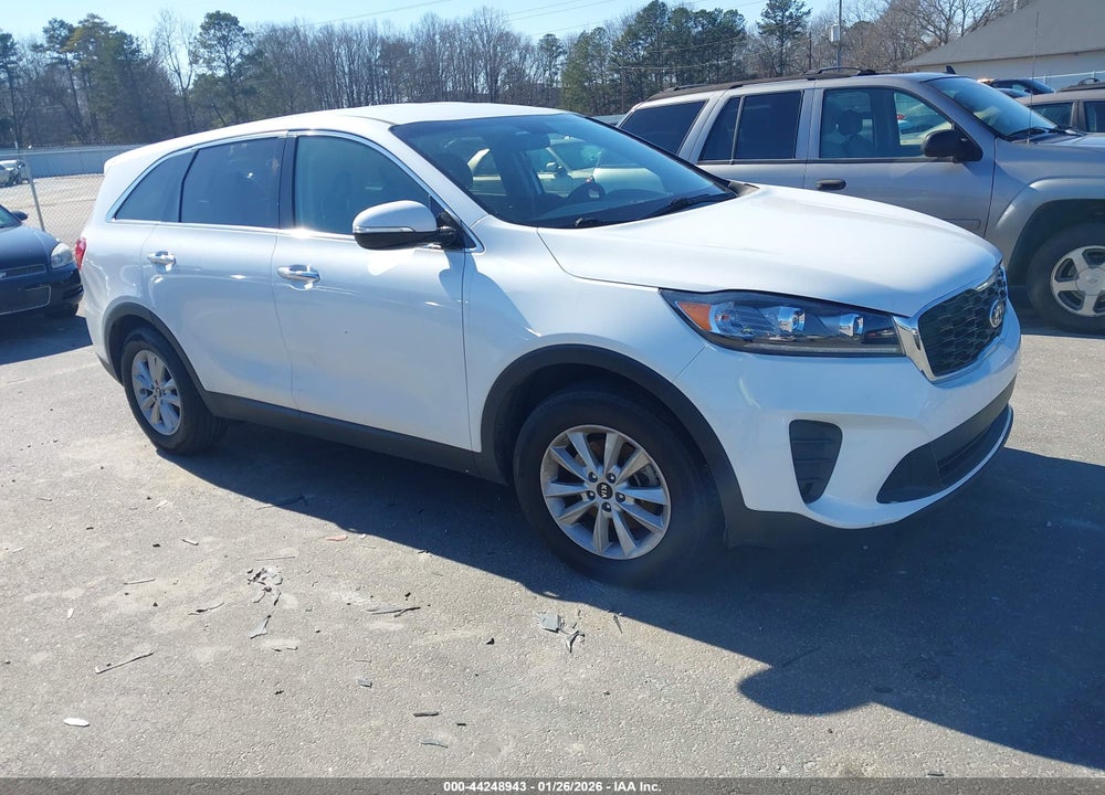 2020 KIA SORENTO 2.4L L VIN: 5XYPG4A36LG681225