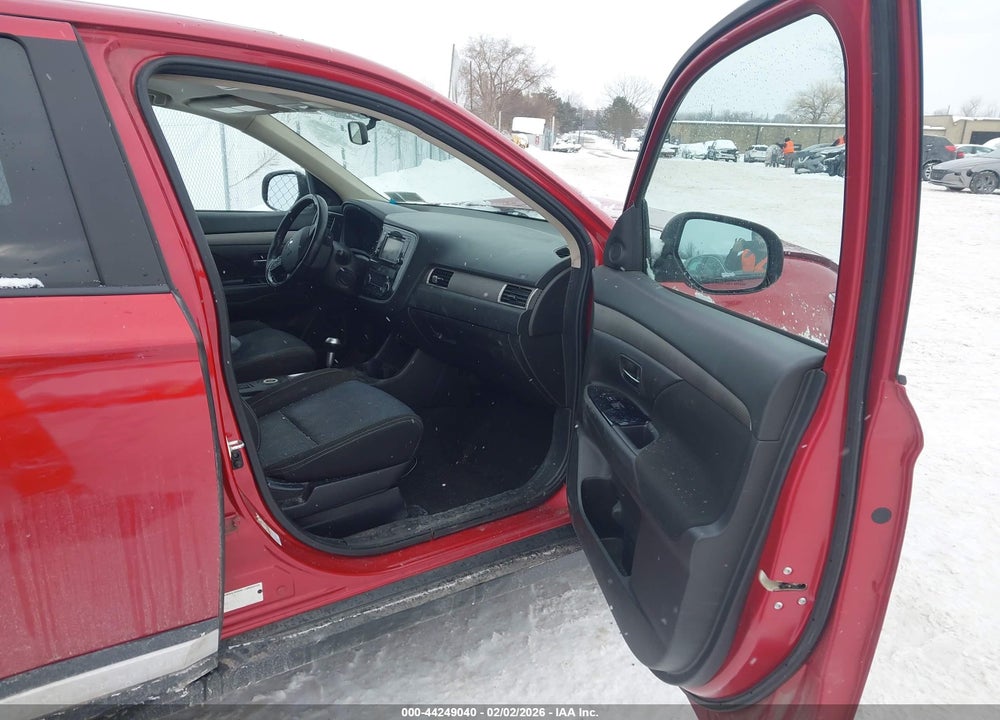 2016 MITSUBISHI OUTLANDER SE VIN: JA4AZ3A31GZ023016