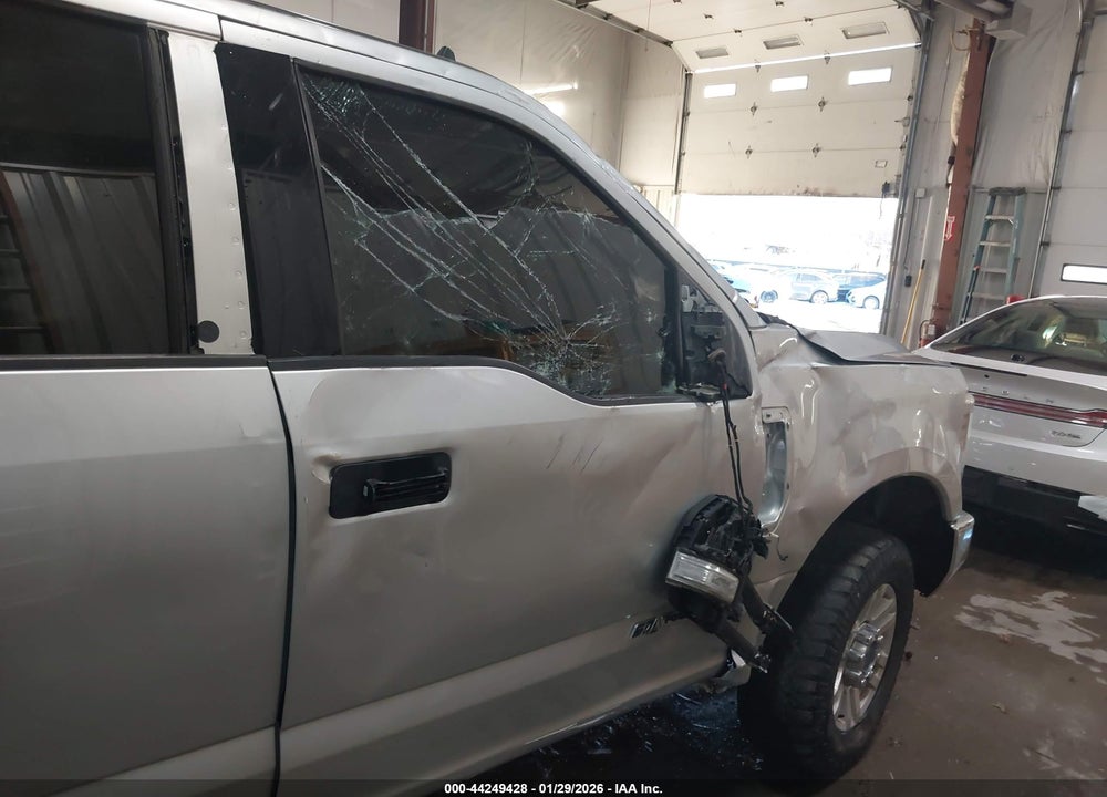 2019 FORD F-250 XLT VIN: 1FT7W2BT9KEC17102