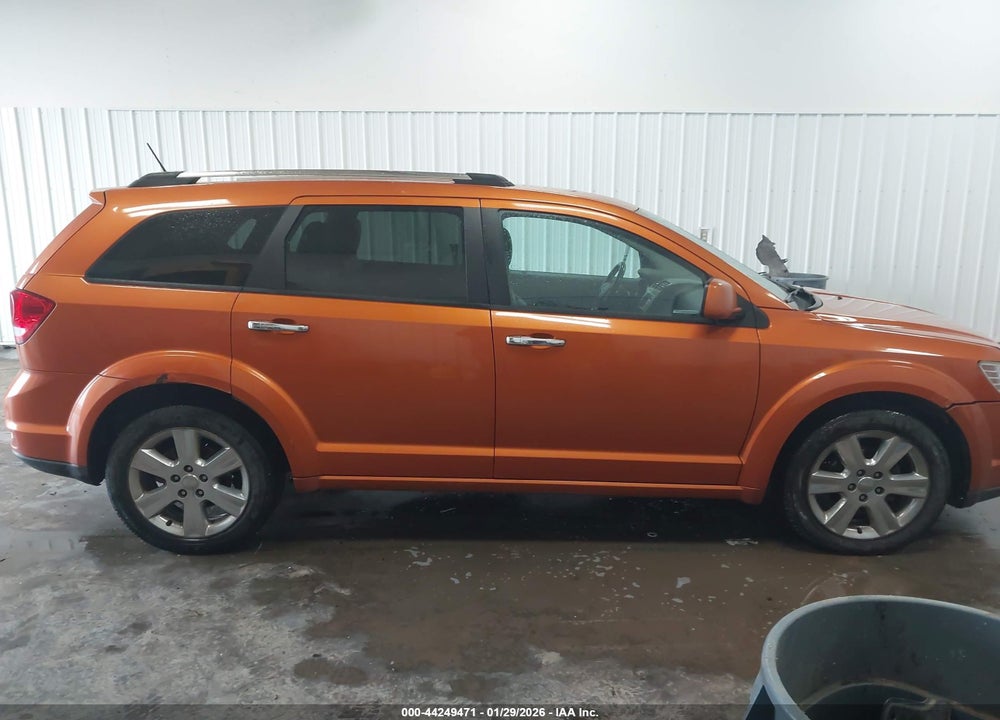 2011 DODGE JOURNEY R/T VIN: 3D4PH6FG9BT569825