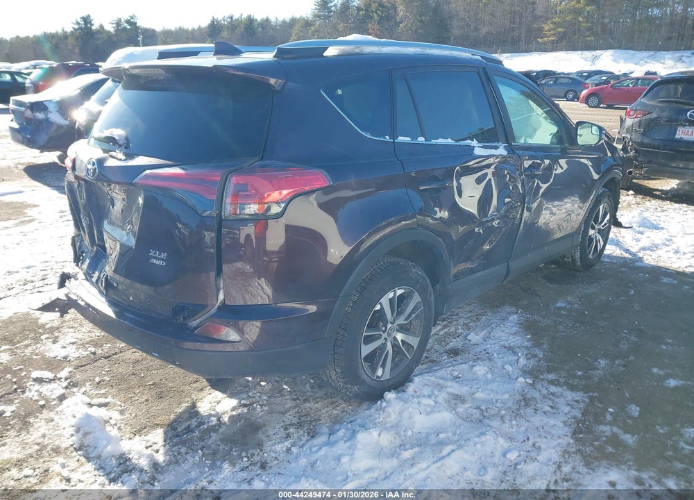 2016 TOYOTA RAV4 XLE VIN: 2T3RFREV6GW457769