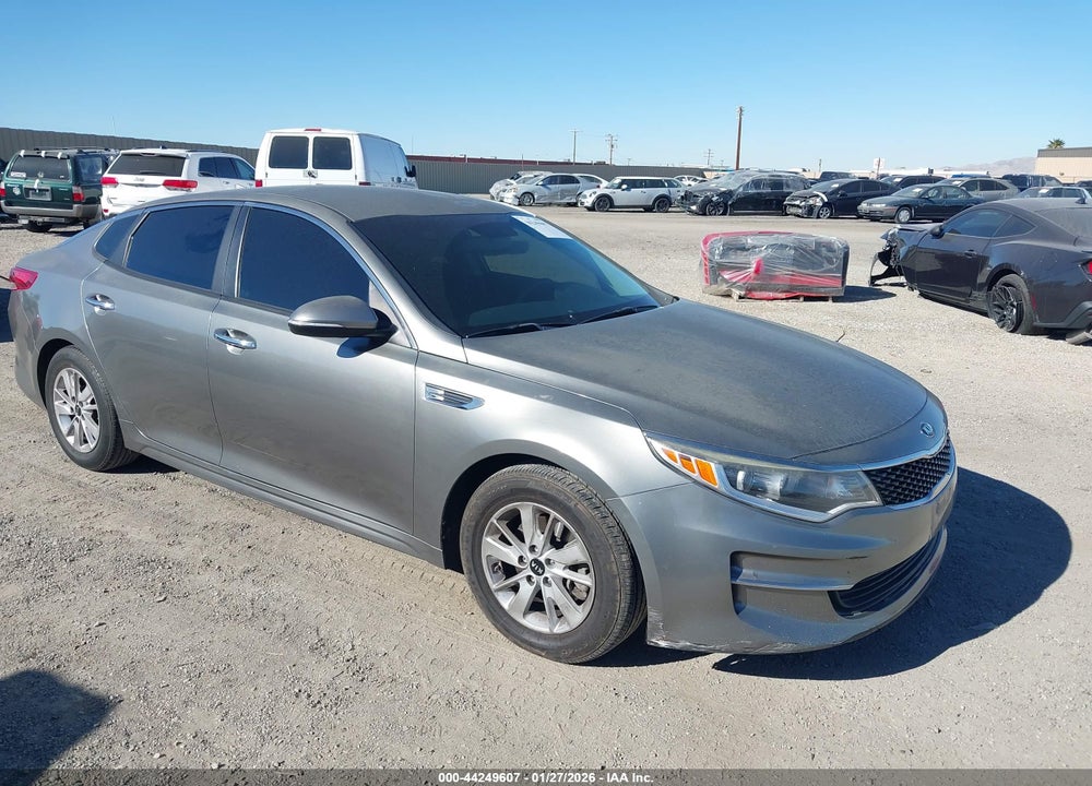 2017 KIA OPTIMA LX VIN: 5XXGT4L33HG167708