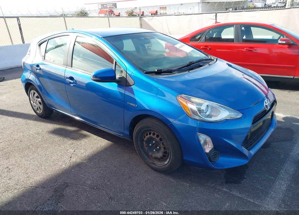 2015 TOYOTA PRIUS C TWO VIN: JTDKDTB33F1576934
