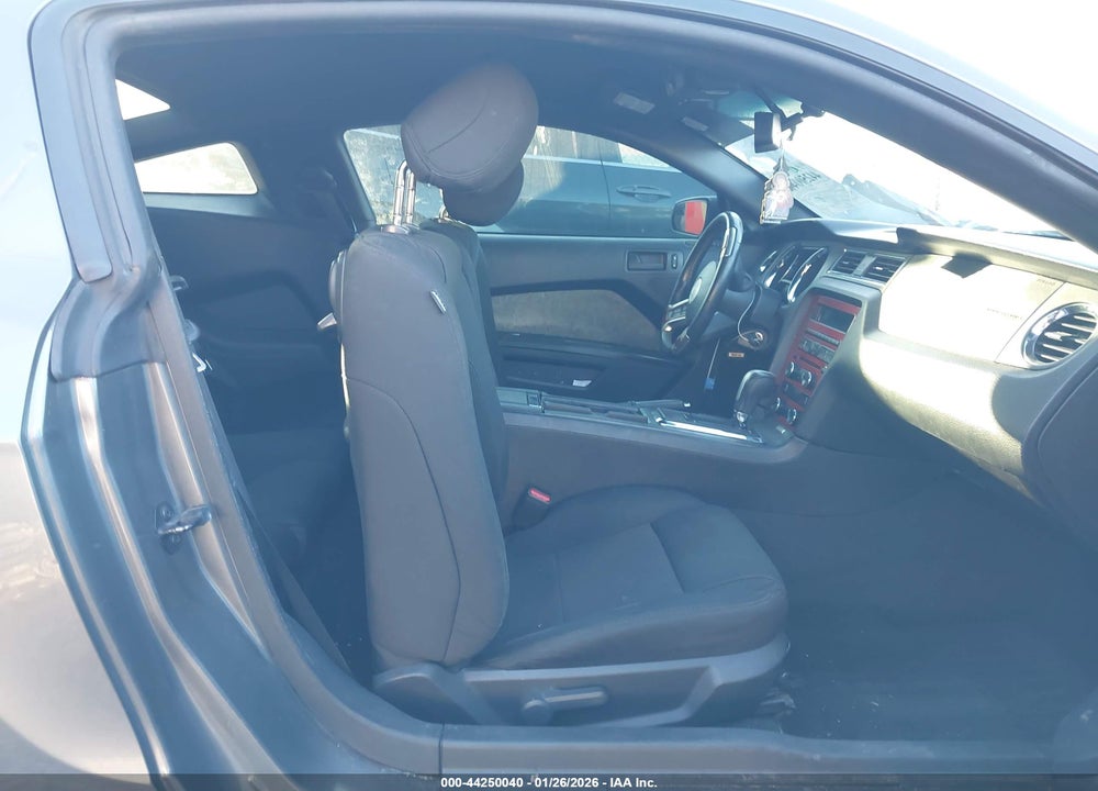2013 FORD MUSTANG V6 VIN: 1ZVBP8AMXD5250789