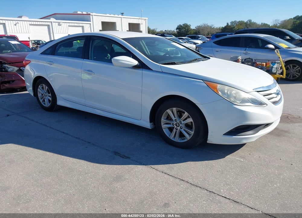 2014 HYUNDAI SONATA GLS VIN: 5NPEB4AC5EH847994