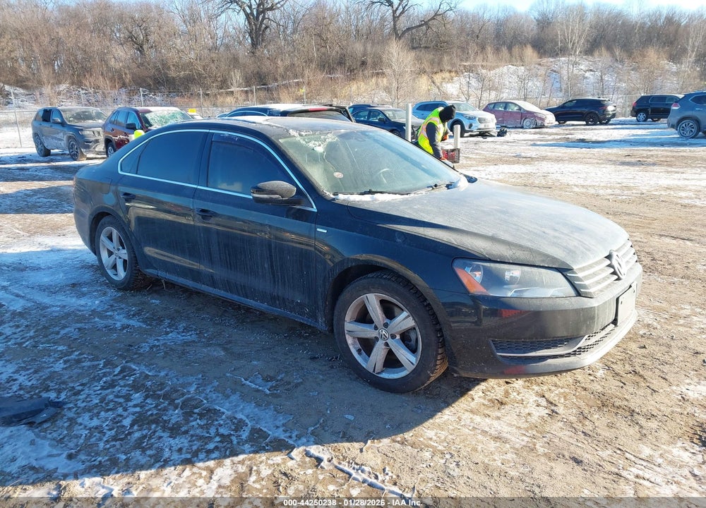2014 VOLKSWAGEN PASSAT 1.8T WOLFSBURG EDITION VIN: 1VWAS7A37EC043494