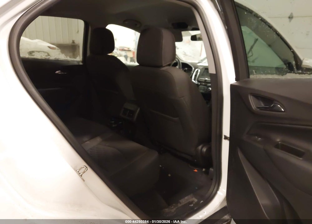 2019 CHEVROLET EQUINOX LT VIN: 3GNAXKEV5KL273173