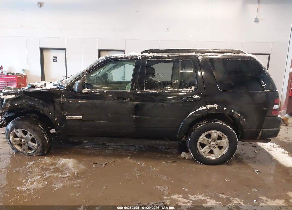 2008 FORD EXPLORER XLT VIN: 1FMEU73858UA14223