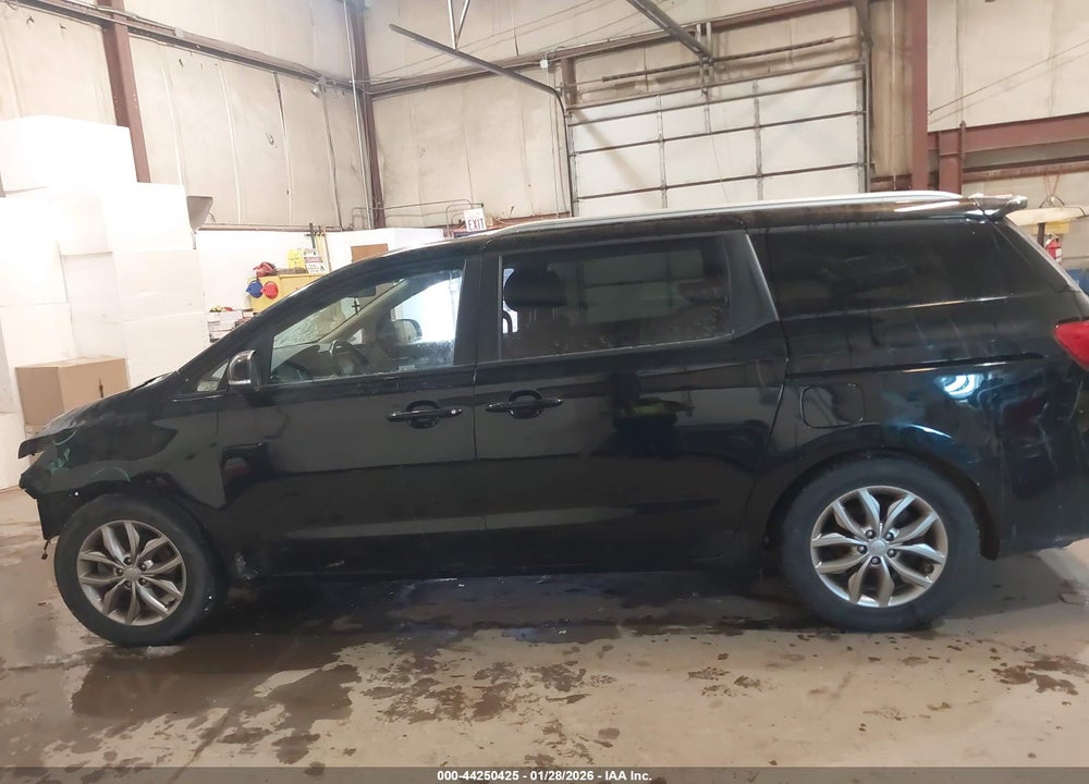2021 KIA SEDONA EX VIN: KNDMB5C18M6665003