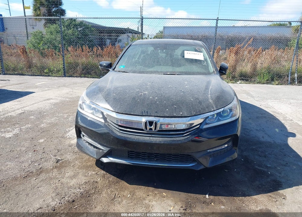 2017 HONDA ACCORD EX-L V6 VIN: 1HGCR3F09HA005541