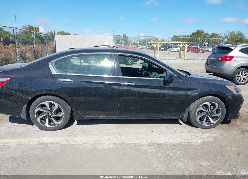 2017 HONDA ACCORD EX-L V6 VIN: 1HGCR3F09HA005541