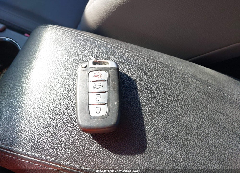 2013 HYUNDAI SONATA LIMITED VIN: 5NPEC4AC7DH679108