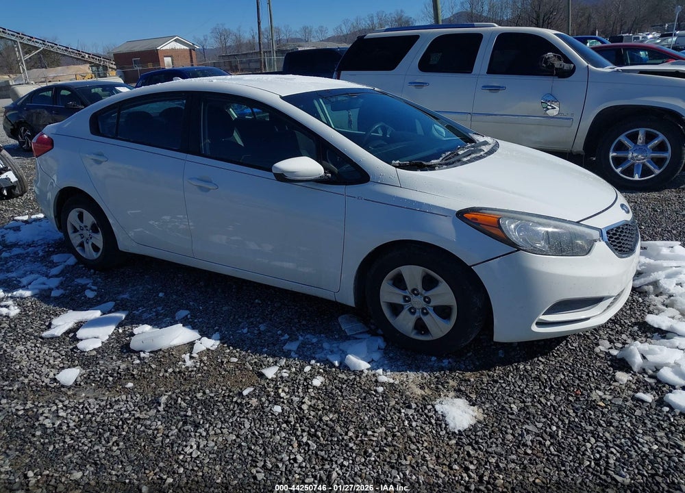2016 KIA FORTE LX VIN: KNAFK4A68G5442744