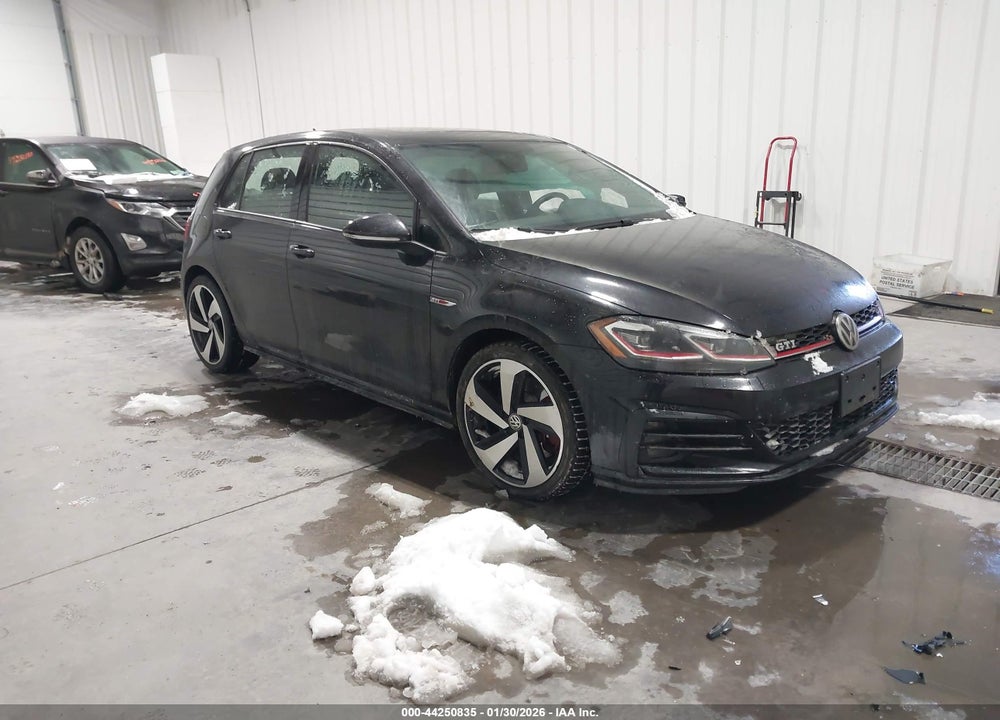 2018 VOLKSWAGEN GOLF GTI 2.0T AUTOBAHN/2.0T S/2.0T SE VIN: 3VW547AU9JM252507