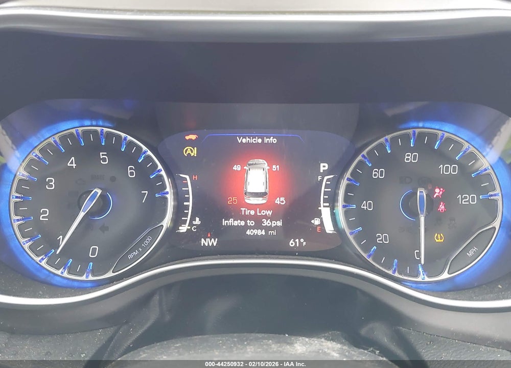 2018 CHRYSLER PACIFICA LIMITED VIN: 2C4RC1GG8JR182884