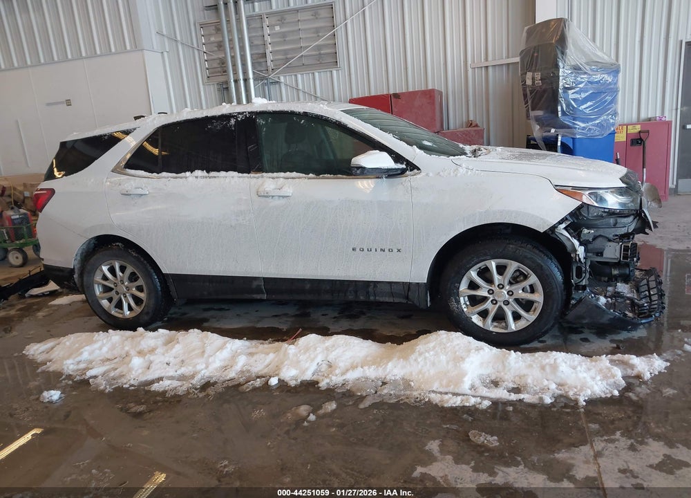 2018 CHEVROLET EQUINOX LT VIN: 2GNAXJEVXJ6136131