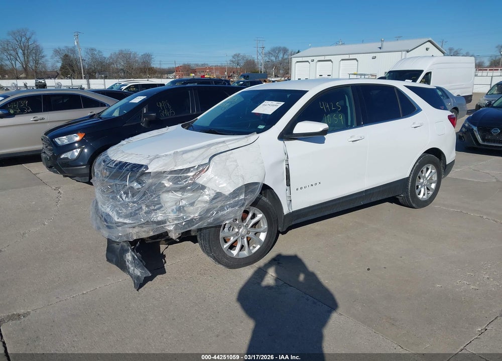 2018 CHEVROLET EQUINOX LT VIN: 2GNAXJEVXJ6136131