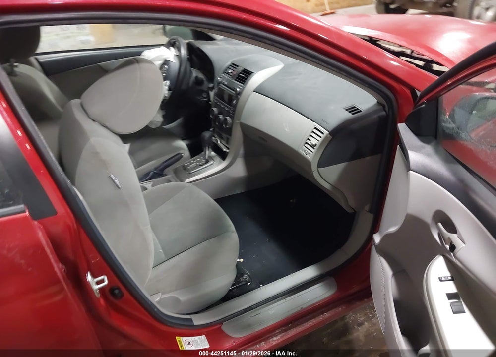 2011 TOYOTA COROLLA LE VIN: 2T1BU4EE5BC693357
