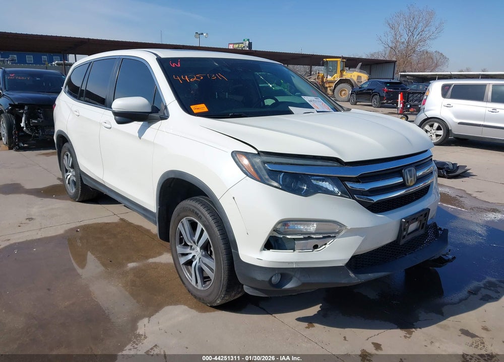 2018 HONDA PILOT EX-L VIN: 5FNYF5H63JB027199