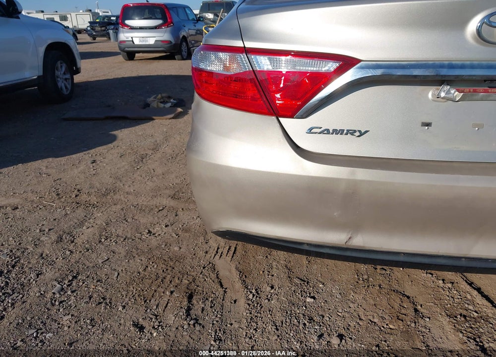 2015 TOYOTA CAMRY LE VIN: 4T4BF1FK6FR479484