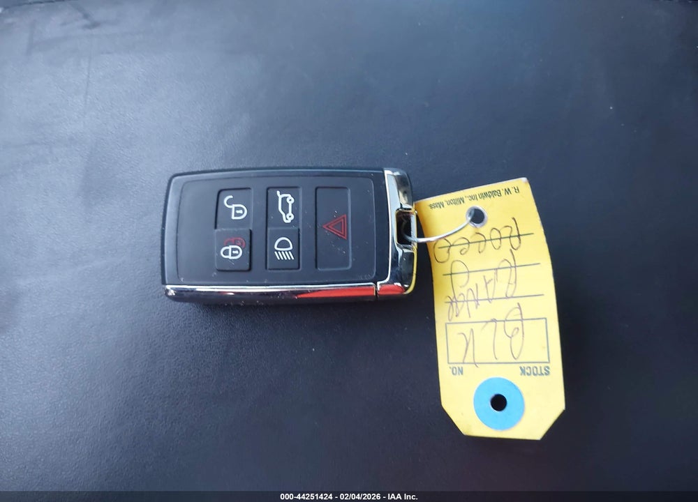2020 LAND ROVER RANGE ROVER SPORT HSE DYNAMIC VIN: SALWR2SE0LA743270