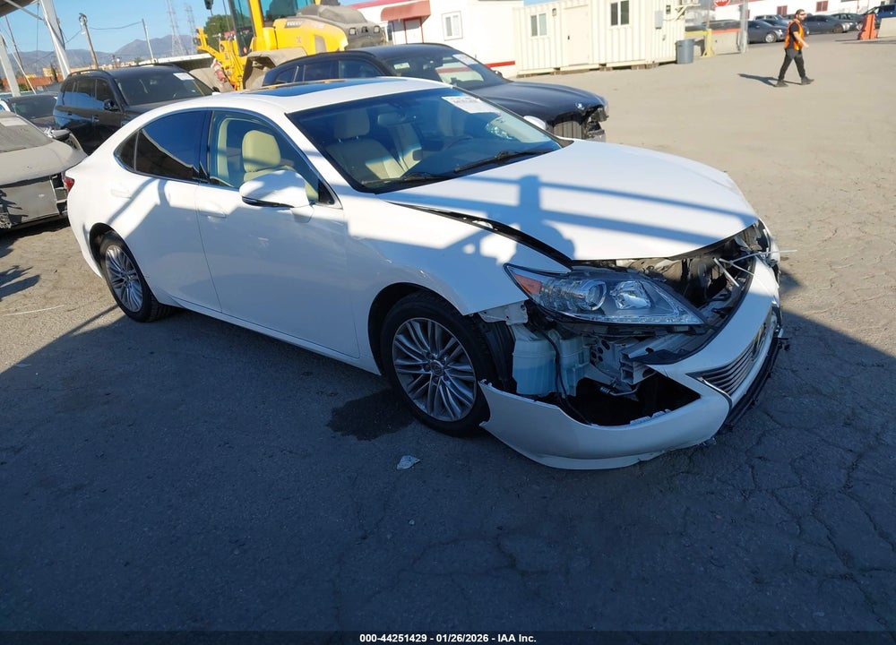 2015 LEXUS ES 350 VIN: JTHBK1GG8F2208778