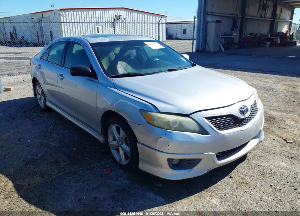 2011 TOYOTA CAMRY SE VIN: 4T1BF3EK1BU194015