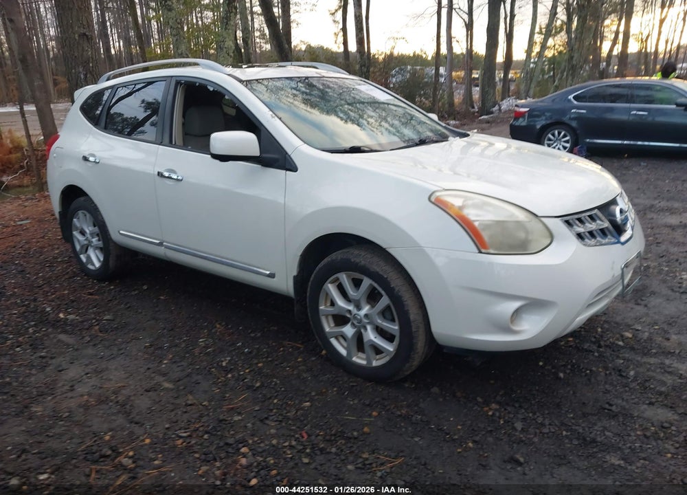 2013 NISSAN ROGUE SV W/SL PKG VIN: JN8AS5MV8DW115602