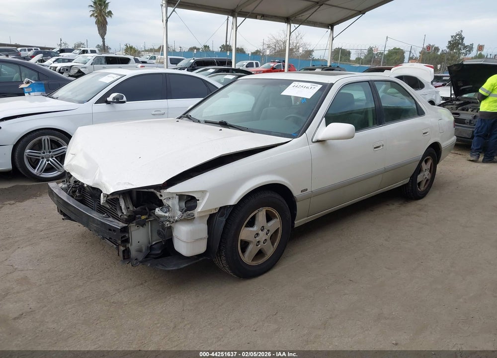 2001 TOYOTA CAMRY LE V6 VIN: JT2BF22KX10301693