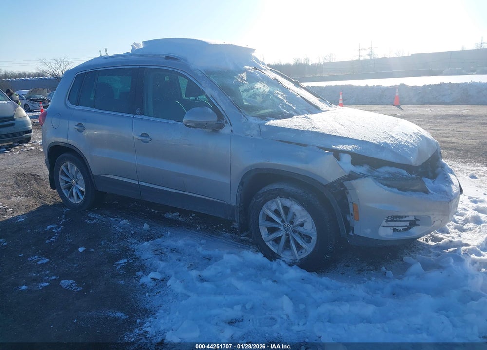 2017 VOLKSWAGEN TIGUAN 2.0T WOLFSBURG EDITION VIN: WVGSV7AX3HW509034