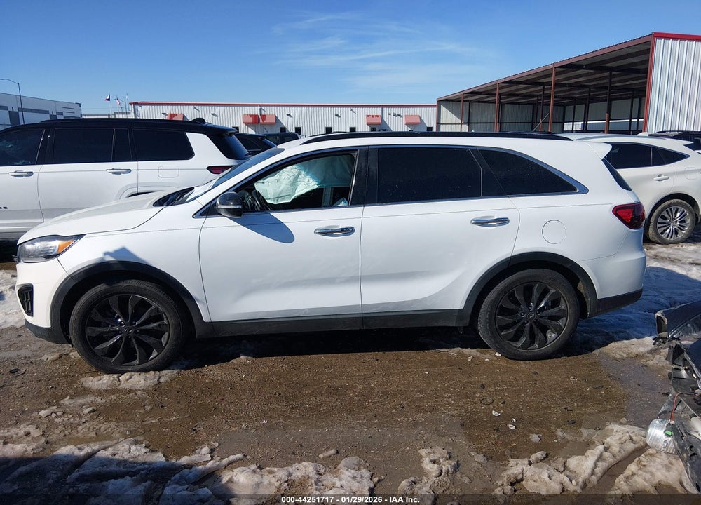 2020 KIA SORENTO S V6 VIN: 5XYPG4A57LG695216