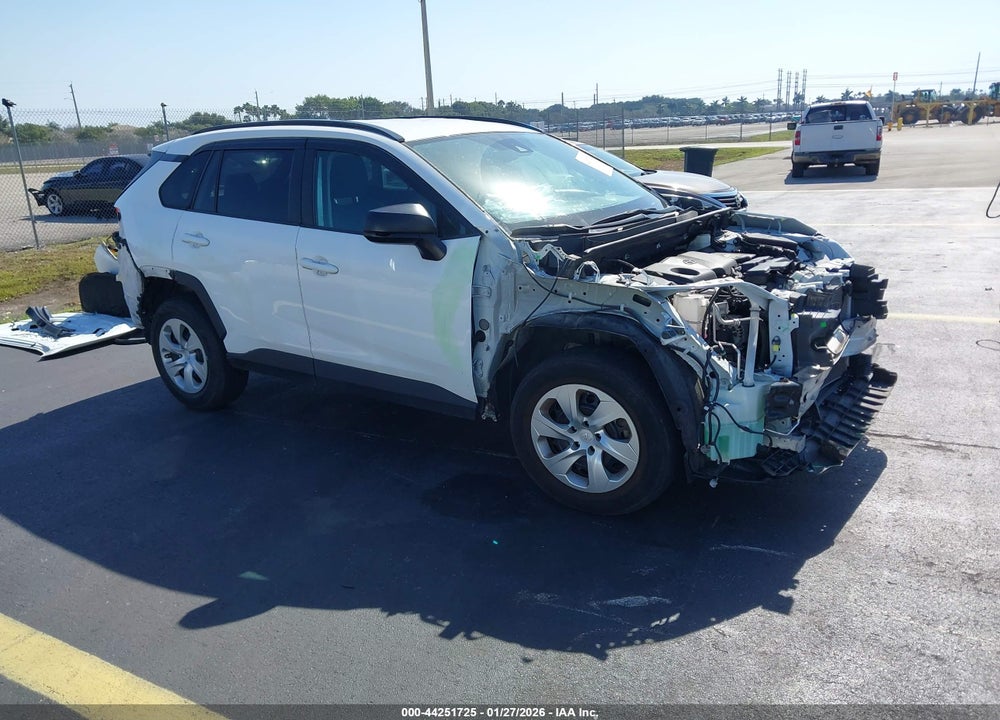 2020 TOYOTA RAV4 LE VIN: 2T3H1RFV1LC057140