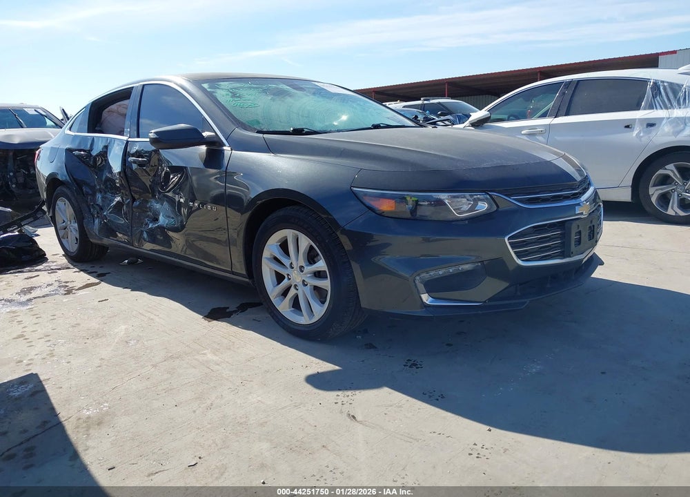 2018 CHEVROLET MALIBU LT VIN: 1G1ZD5ST5JF124613