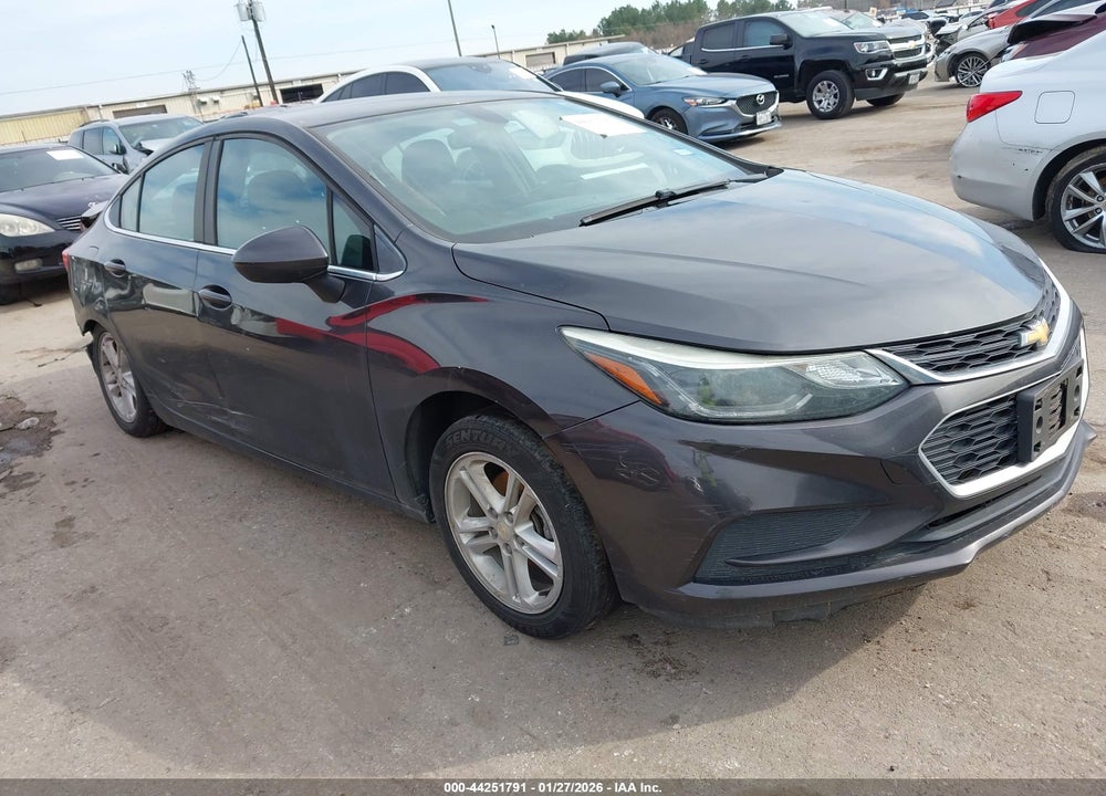 2017 CHEVROLET CRUZE LT AUTO VIN: 1G1BE5SM7H7170052